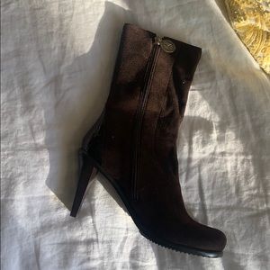 Donald pliner boots